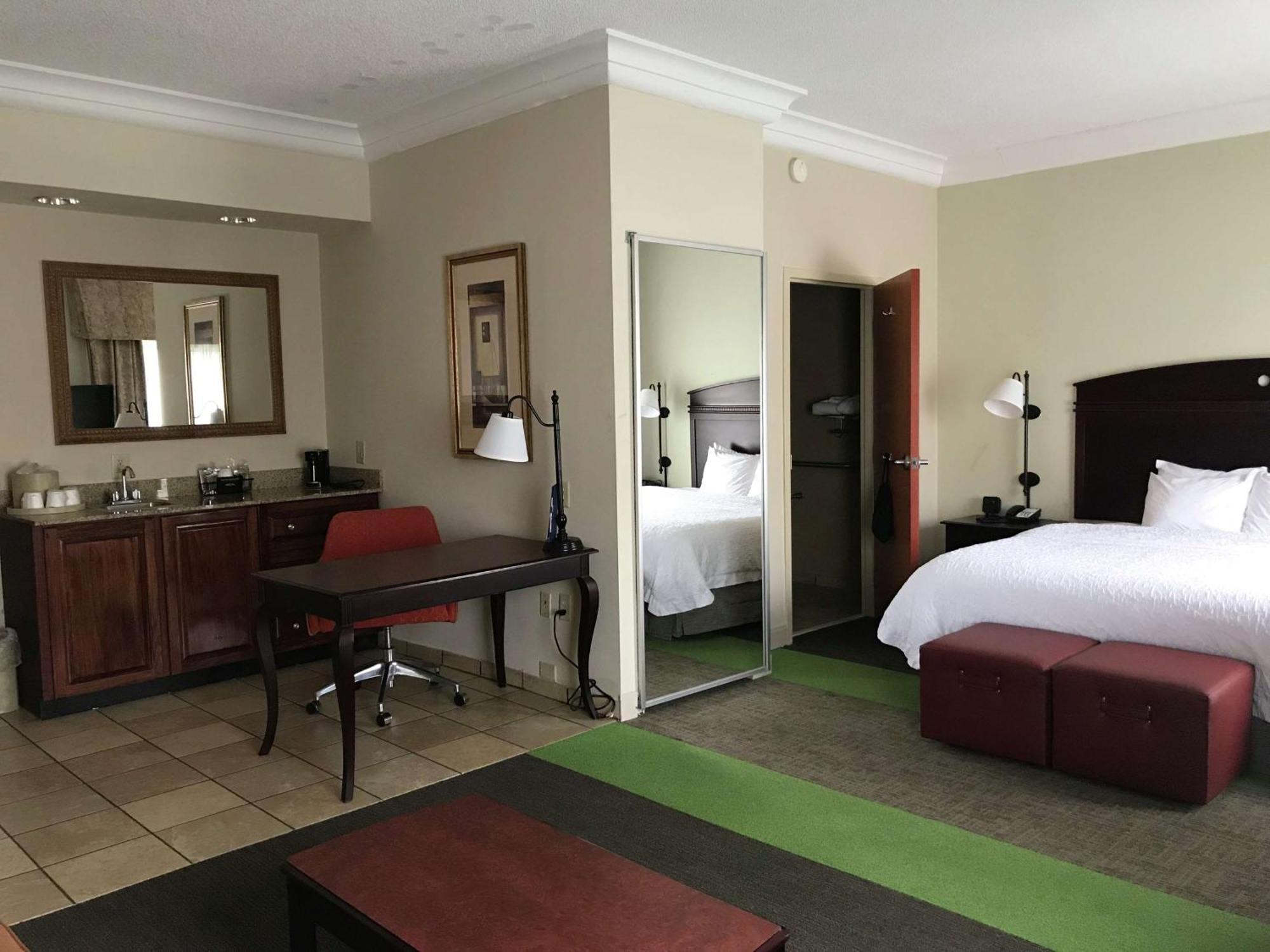 Hampton Inn Видалия Экстерьер фото
