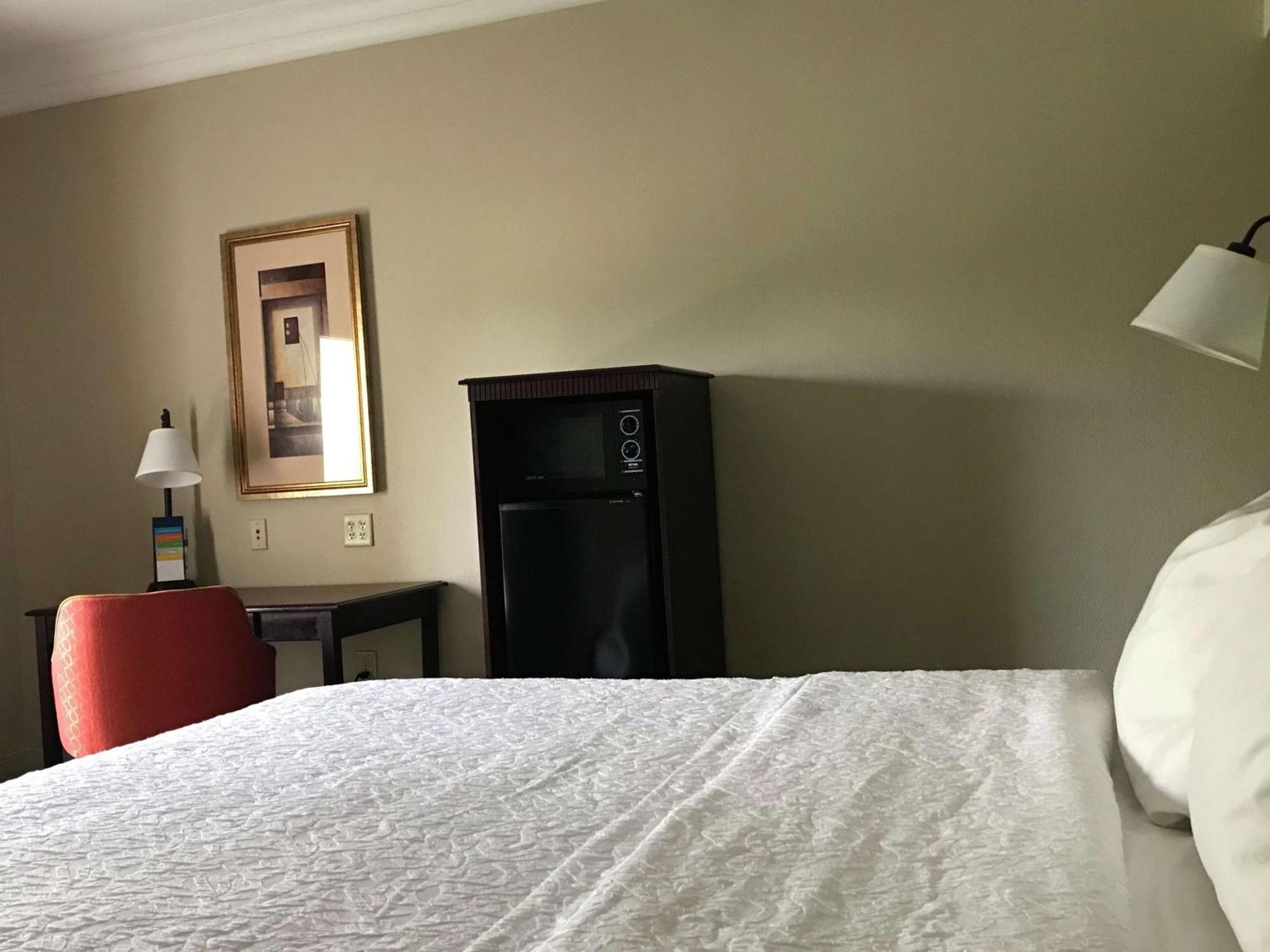 Hampton Inn Видалия Экстерьер фото